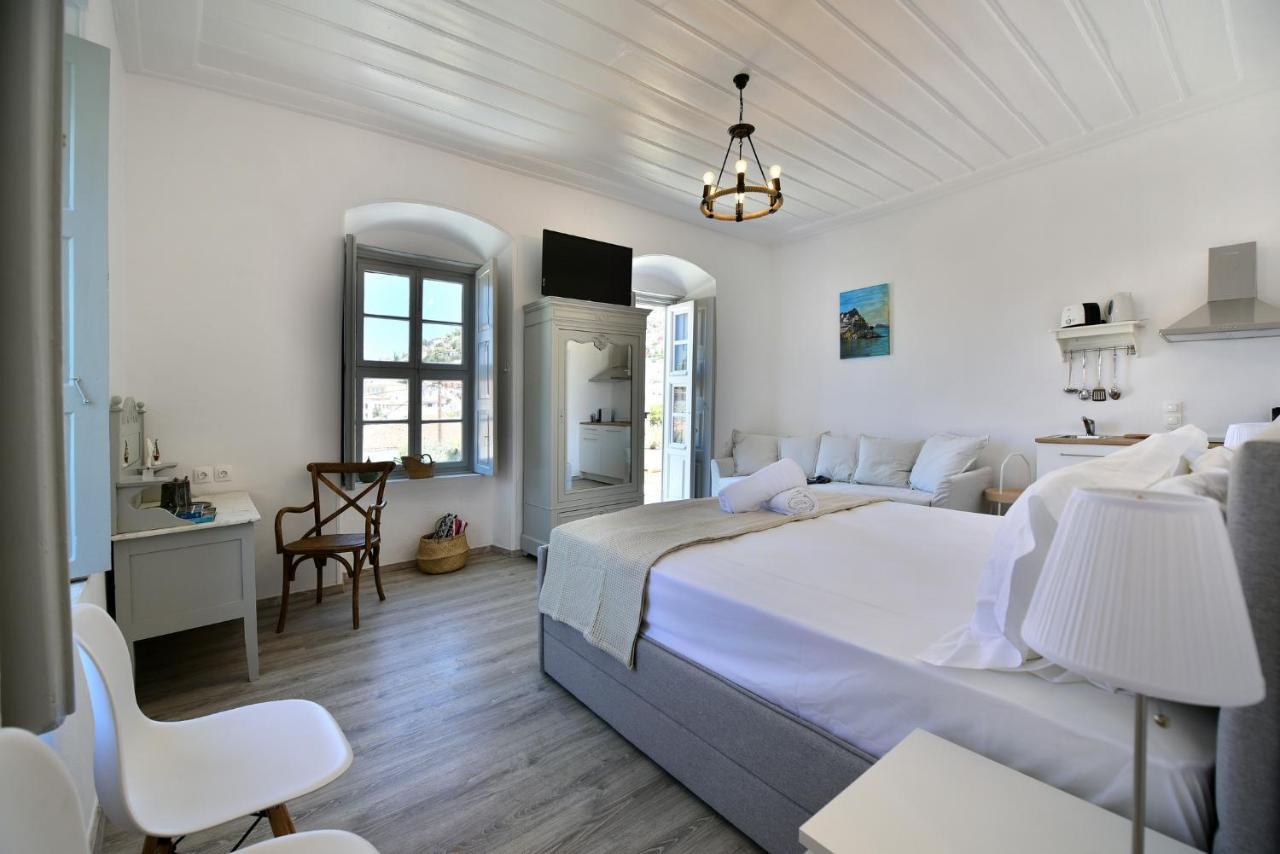 Hydra Art Suites Exteriér fotografie